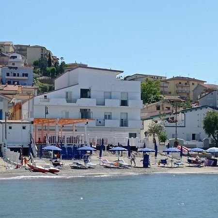B&B Gattopardo คาริอาตี ภายนอก รูปภาพ