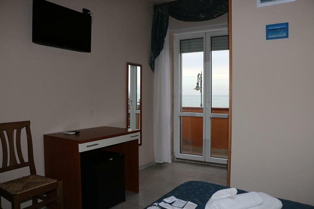 B&B Gattopardo คาริอาตี ภายนอก รูปภาพ