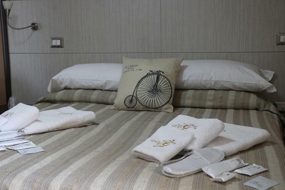 B&B Gattopardo คาริอาตี ภายนอก รูปภาพ